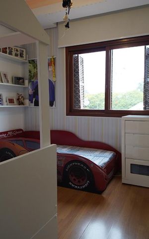 Casa à venda com 388m², 3 quartos e 3 vagasQuarto 1