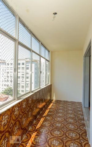 Apartamento à venda com 280m², 4 quartos e 1 vagaVaranda