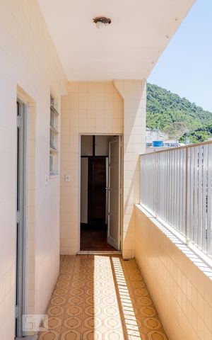 Apartamento à venda com 280m², 4 quartos e 1 vagaÁrea de Serviço