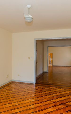 Apartamento à venda com 280m², 4 quartos e 1 vagaSala