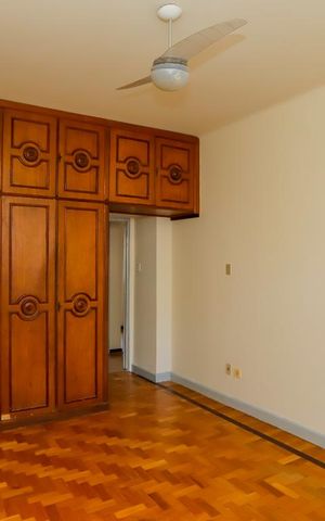 Apartamento à venda com 280m², 4 quartos e 1 vagaQuarto 1