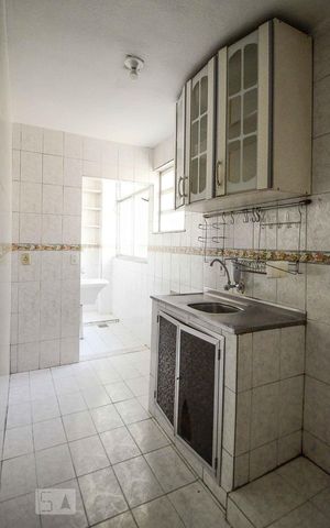Apartamento para alugar com 40m², 1 quarto e sem vaga Apartamento para alugar com 40m², 1 quarto e sem vagaCozinha - Armários