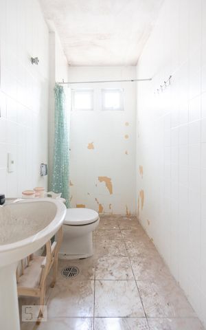 Apartamento à venda com 86m², 4 quartos e 2 vagasBanheiro