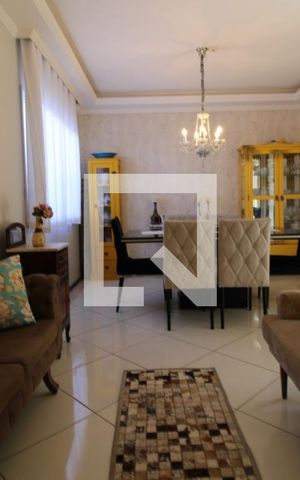 Casa de condomínio à venda com 84m², 3 quartos e 2 vagasSala