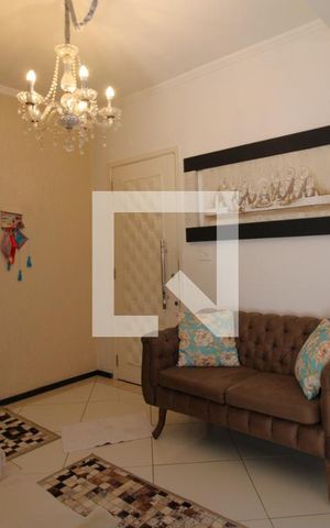 Casa de condomínio à venda com 84m², 3 quartos e 2 vagasSala