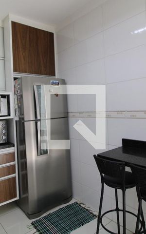 Casa de condomínio à venda com 84m², 3 quartos e 2 vagasCozinha