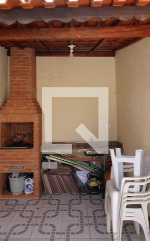Casa de condomínio à venda com 84m², 3 quartos e 2 vagasÁrea comum - Churrasqueira