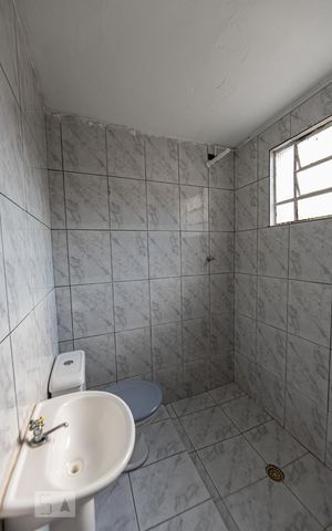 Casa para alugar com 70m², 2 quartos e sem vagaBanheiro Social 1