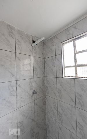 Casa para alugar com 70m², 2 quartos e sem vagaBanheiro Social 1