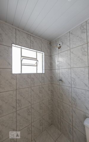Casa para alugar com 70m², 2 quartos e sem vagaBanheiro 2
