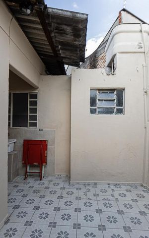 Casa para alugar com 70m², 2 quartos e sem vagaÁrea de Serviço