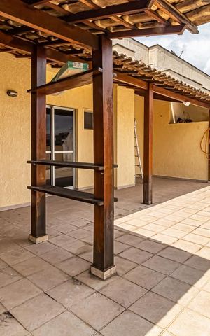 Apartamento para alugar com 144m², 3 quartos e 1 vagaÁrea Externa