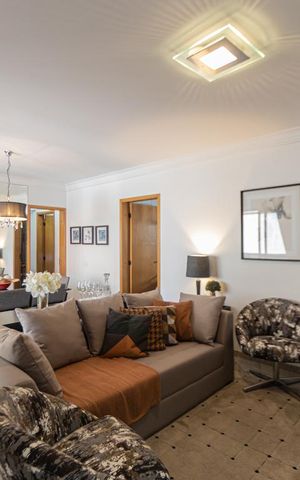 Apartamento à venda com 127m², 3 quartos e 3 vagas Apartamento à venda com 127m², 3 quartos e 3 vagasSala