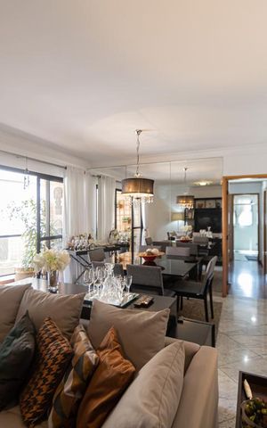 Apartamento à venda com 127m², 3 quartos e 3 vagas Apartamento à venda com 127m², 3 quartos e 3 vagasSala