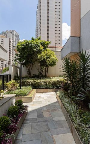 Apartamento para alugar com 127m², 3 quartos e 3 vagas Apartamento para alugar com 127m², 3 quartos e 3 vagasÁrea comum