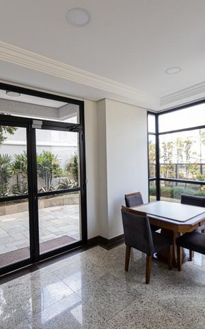 Apartamento à venda com 127m², 3 quartos e 3 vagas Apartamento à venda com 127m², 3 quartos e 3 vagasSala de Jogos