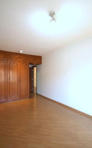 Casa à venda com 230m², 3 quartos e 4 vagasSuíte 
