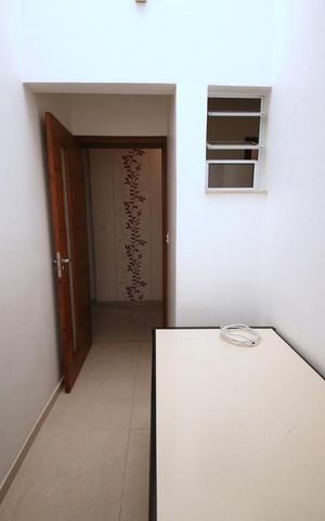 Casa à venda com 230m², 3 quartos e 4 vagasEscritório