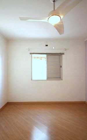 Casa à venda com 230m², 3 quartos e 4 vagasQuarto 3
