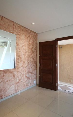 Casa à venda com 230m², 3 quartos e 4 vagasSala 