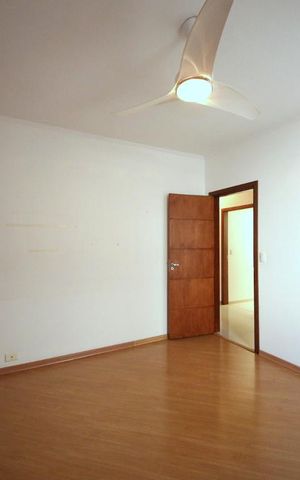 Casa à venda com 230m², 3 quartos e 4 vagasQuarto 3
