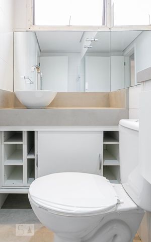 Apartamento para alugar com 46m², 1 quarto e 1 vaga Apartamento para alugar com 46m², 1 quarto e 1 vagaBanheiro da Suite