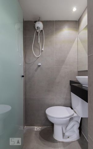 Studio à venda com 38m², 1 quarto e sem vaga Studio à venda com 38m², 1 quarto e sem vagaBanheiro