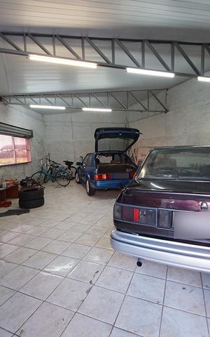 Casa à venda com 420m², 3 quartos e 3 vagasGaragem