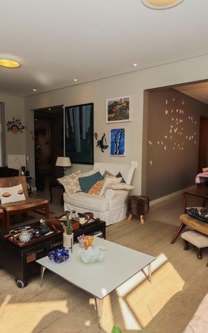 Apartamento à venda com 186m², 3 quartos e 3 vagas Apartamento à venda com 186m², 3 quartos e 3 vagasSala de Estar
