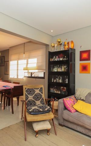 Apartamento à venda com 186m², 3 quartos e 3 vagas Apartamento à venda com 186m², 3 quartos e 3 vagasSala de Estar