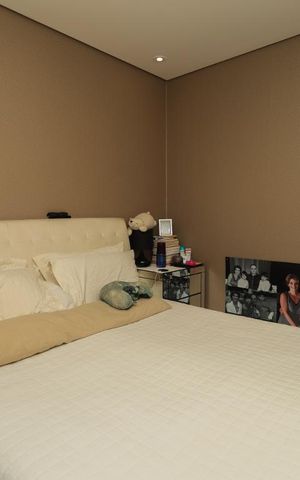 Apartamento à venda com 186m², 3 quartos e 3 vagas Apartamento à venda com 186m², 3 quartos e 3 vagasQuarto 3 - Suíte