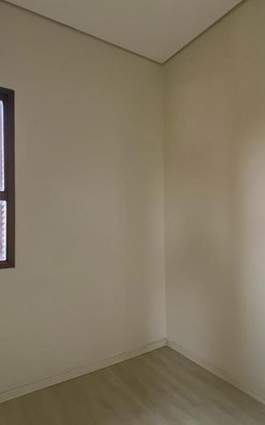 Apartamento à venda com 393m², 4 quartos e 6 vagas Apartamento à venda com 393m², 4 quartos e 6 vagasQuarto de Serviço 3