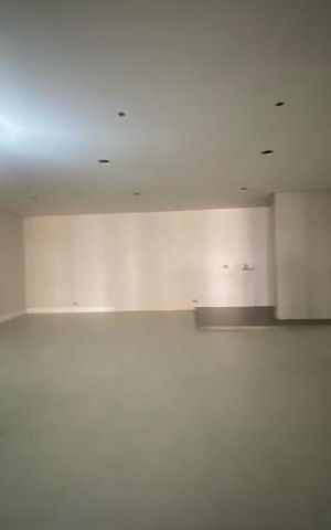 Apartamento à venda com 393m², 4 quartos e 6 vagas Apartamento à venda com 393m², 4 quartos e 6 vagasÁrea comum - Salão de festas