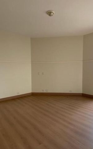 Apartamento à venda com 393m², 4 quartos e 6 vagas Apartamento à venda com 393m², 4 quartos e 6 vagasSuíte 1