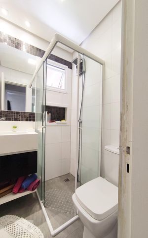 Casa à venda com 55m², 3 quartos e 3 vagas Casa à venda com 55m², 3 quartos e 3 vagasBanheiro
