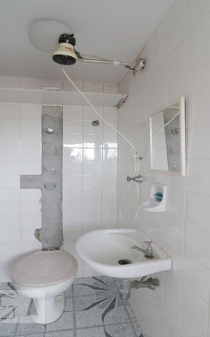 Apartamento à venda com 91m², 2 quartos e 1 vagaBanheiro de Serviço