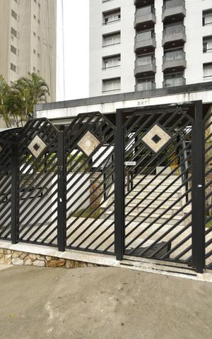 Apartamento à venda com 68m², 2 quartos e 1 vagaÁrea comum - portaria