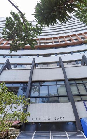 Apartamento à venda com 120m², 3 quartos e sem vagaFachada