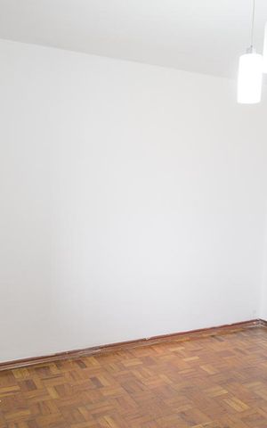 Apartamento para alugar com 78m², 2 quartos e 1 vagaSala