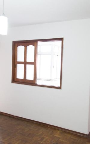 Apartamento para alugar com 78m², 2 quartos e 1 vagaSala