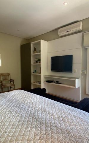 Casa à venda com 465m², 4 quartos e 4 vagas Casa à venda com 465m², 4 quartos e 4 vagasSuíte 1