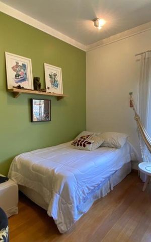 Casa à venda com 465m², 4 quartos e 4 vagas Casa à venda com 465m², 4 quartos e 4 vagasSuíte 2