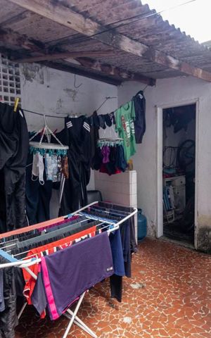 Casa à venda com 113m², 3 quartos e 4 vagas Casa à venda com 113m², 3 quartos e 4 vagasÁrea de serviço