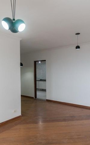 Apartamento à venda com 80m², 3 quartos e 2 vagasSala
