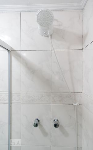 Apartamento à venda com 80m², 3 quartos e 2 vagasBanheiro