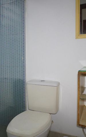 Apartamento para alugar com 80m², 2 quartos e sem vagaBanheiro