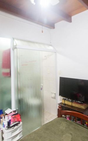 Casa à venda com 150m², 3 quartos e 3 vagasSuíte 2