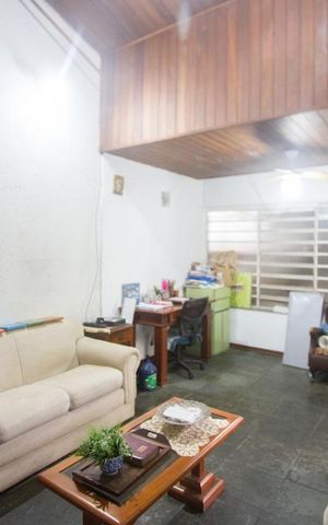 Casa à venda com 150m², 3 quartos e 3 vagasSala