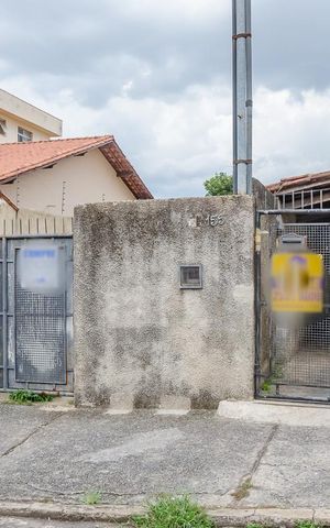 Casa à venda com 400m², 2 quartos e 10 vagasFachada