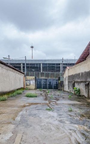 Casa à venda com 400m², 2 quartos e 10 vagasGaragem